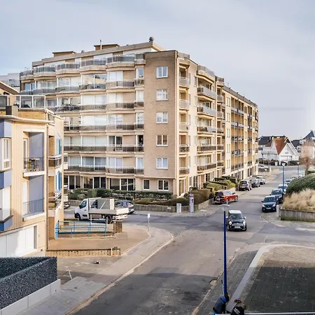 דירה In Belgium 50m From The Sea, Cleaning Included קוקסיידה
