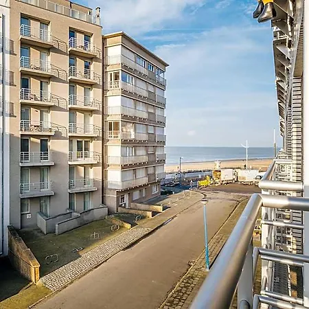 In Belgium 50m From The Sea, Cleaning Included Apartamento